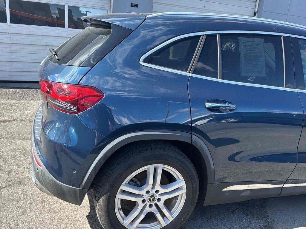 Used 2022 Blue Mercedes-Benz GLA 250 image 16