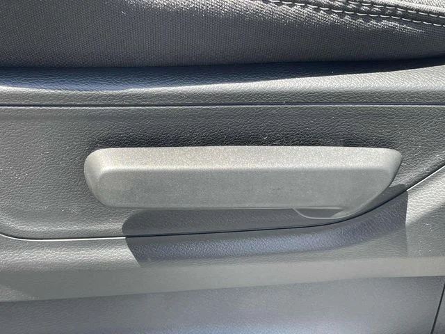 2025 RAM 1500 Tradesman - Photo 14