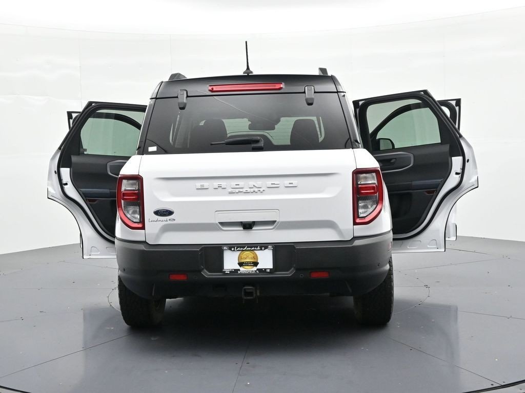 Used 2022 Oxford White Ford Outer Banks 4x4 image 27