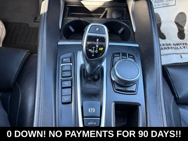 Used 2018 White BMW xDrive50i image 24