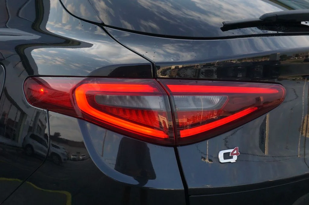 Used 2018 Black Alfa Romeo Ti image 31