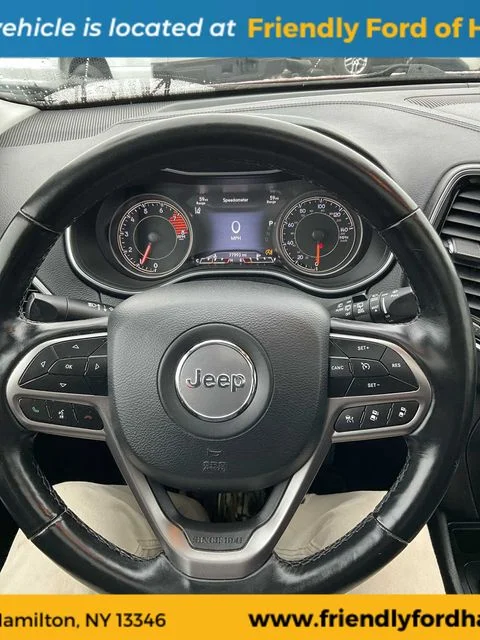 Used 2021 Red Jeep Limited image 30