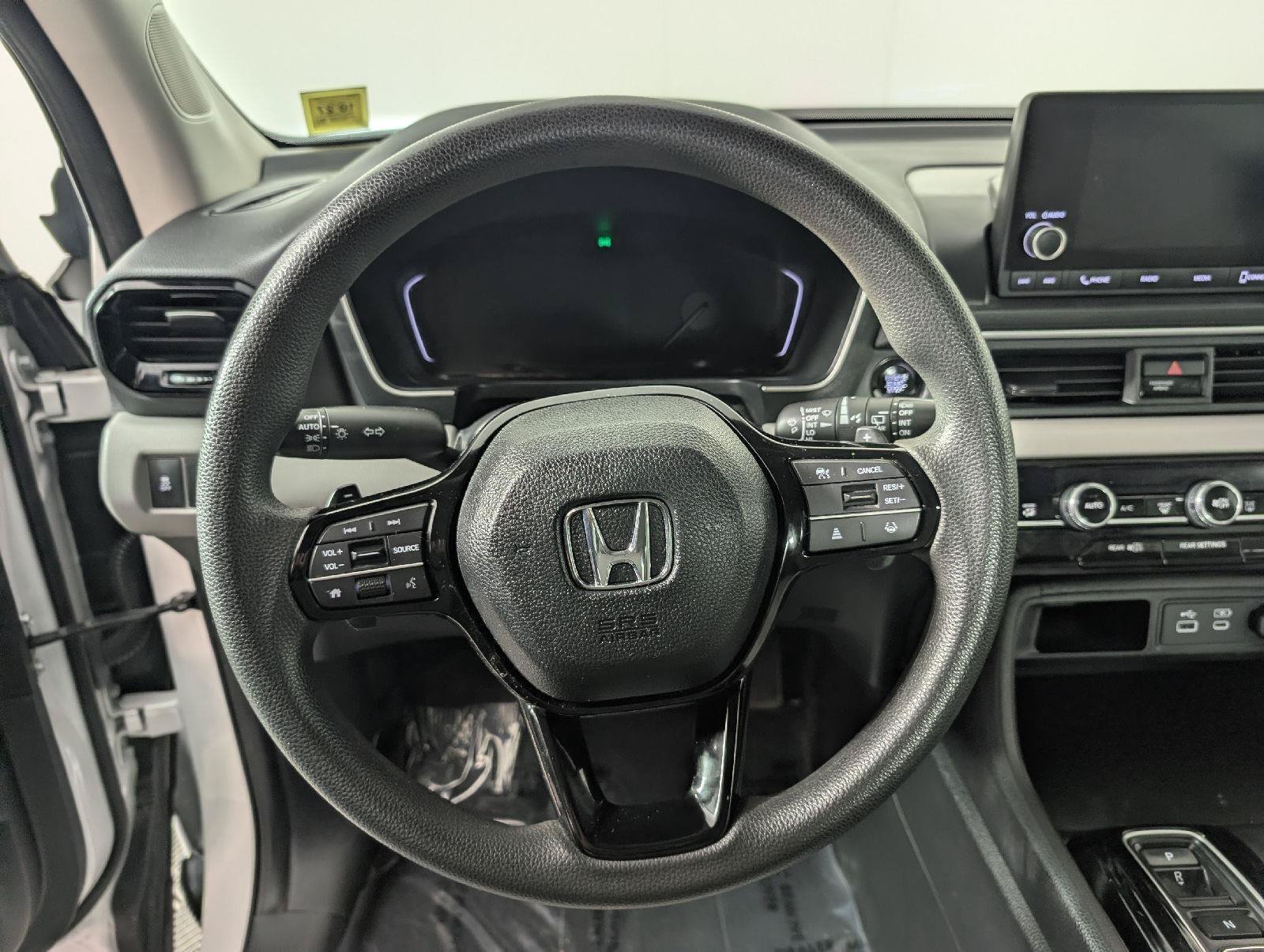 2023 Honda Pilot LX - Photo 44