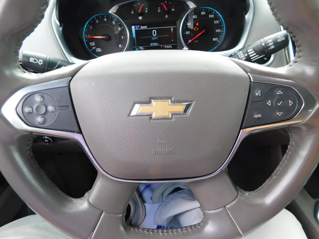 Used 2018 Silver Chevrolet FWD 4DR LT CLOTH W/1LT image 38
