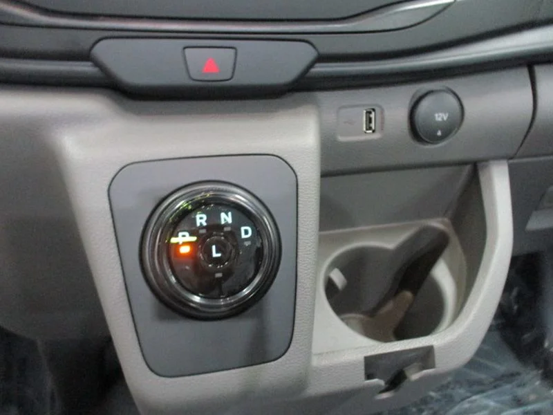 New 2023 OXFORD WHITE Ford Base image 18