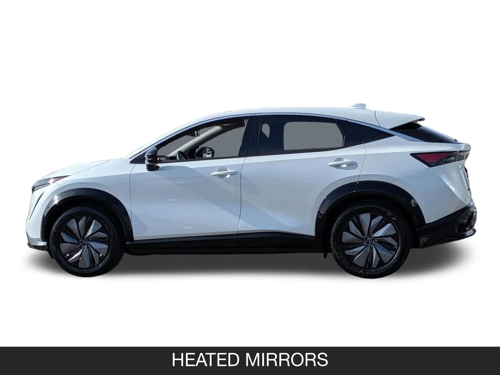 Used 2025 Everest White Pearl Tricoat Nissan ENGAGE image 5