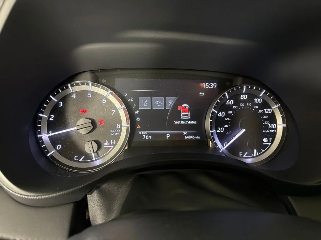 Used 2023 Black Toyota L image 22