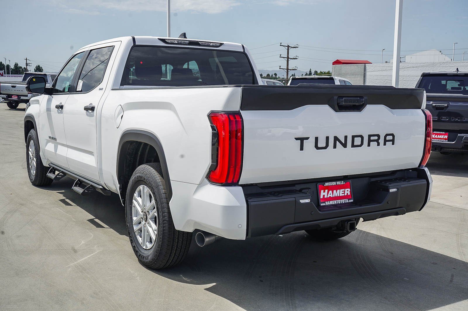 New 2026 Ice Cap Toyota SR5 image 4