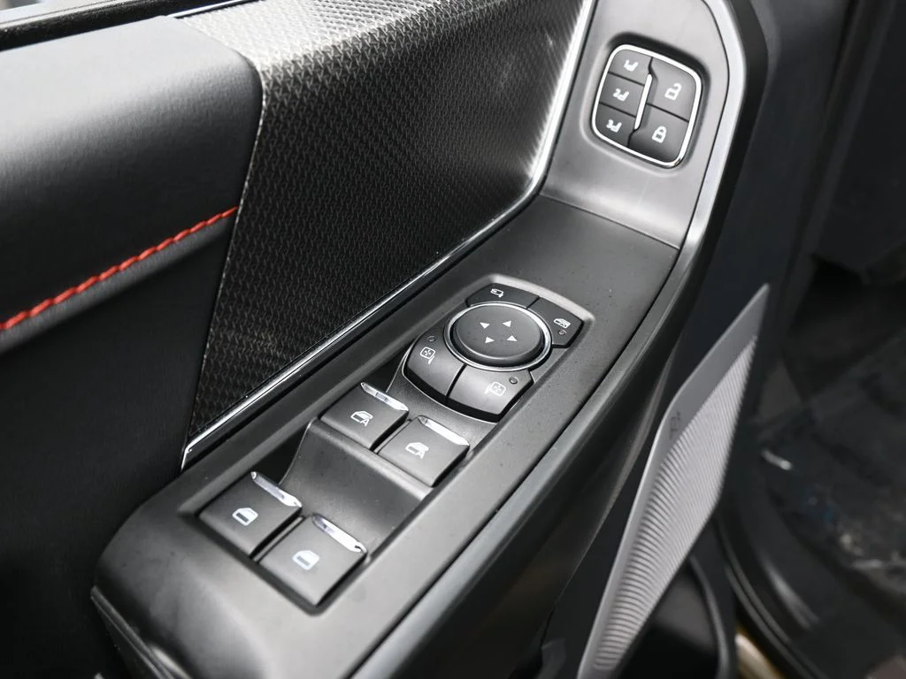 Used 2025 Green Ford Raptor image 14