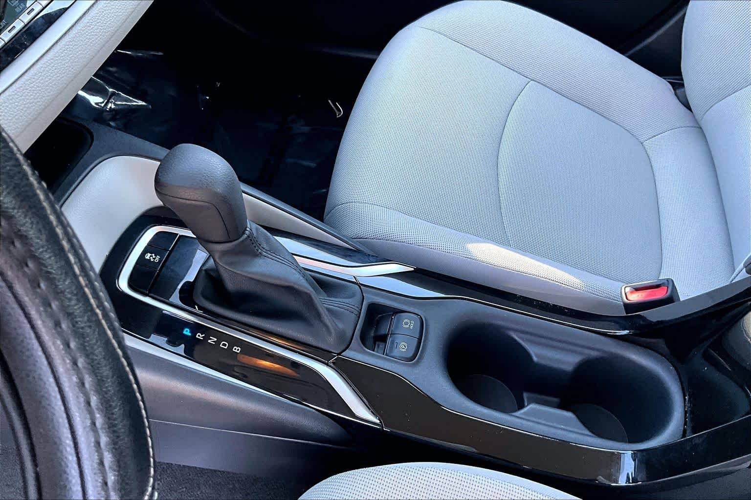 Used 2022 Black Sand Pearl Toyota LE image 16