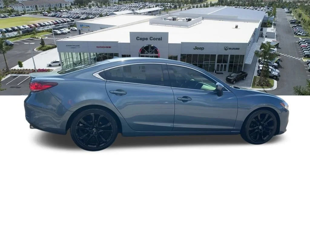 Used 2014 Blue Mazda i Grand Touring image 12