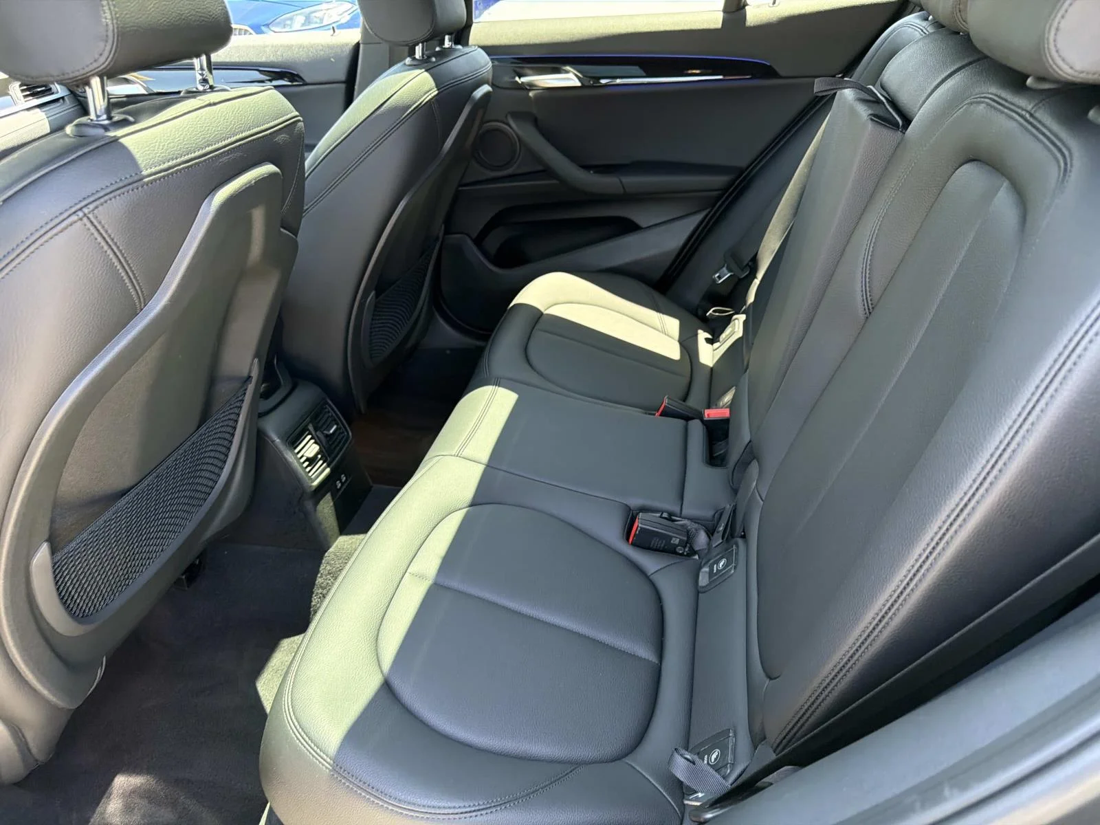 Used 2020 Mineral Gray Metallic BMW sDrive28i Sports Activity Coupe image 10