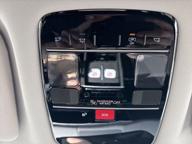 New 2026 Shimmering Silver Hyundai SE image 28