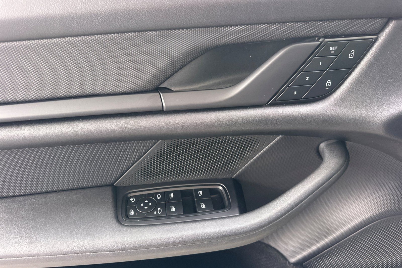 Used 2023 Volcano Grey Metallic Porsche  image 12