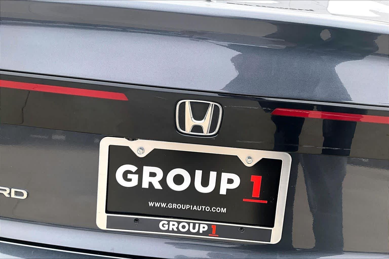 Used 2023 Meteorite Gray Metallic Honda EX image 6
