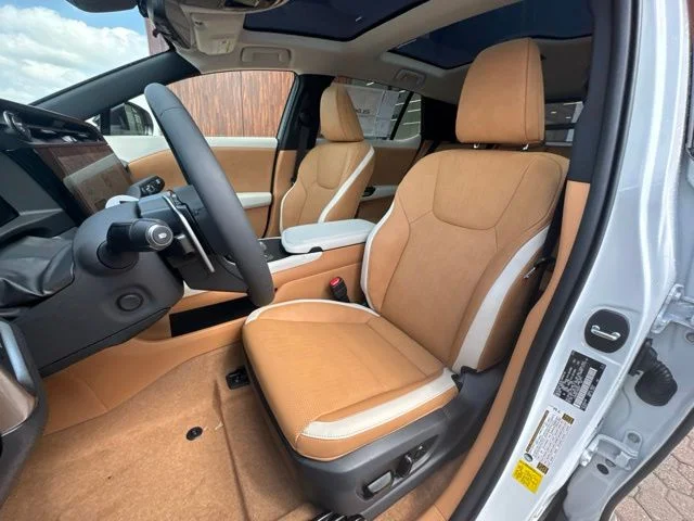 2026 Lexus RZ Premium - Photo 23