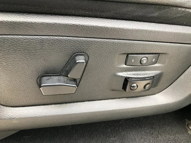 Used 2018 Granite Crystal Metallic Clearcoat Ram Laramie image 23
