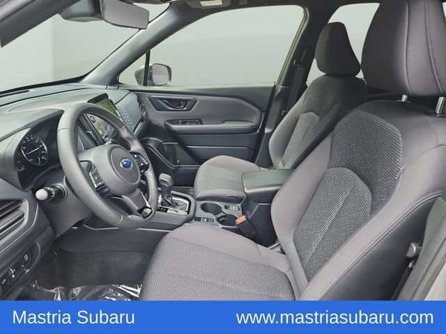 Used 2025 Pearl Subaru Premium image 33