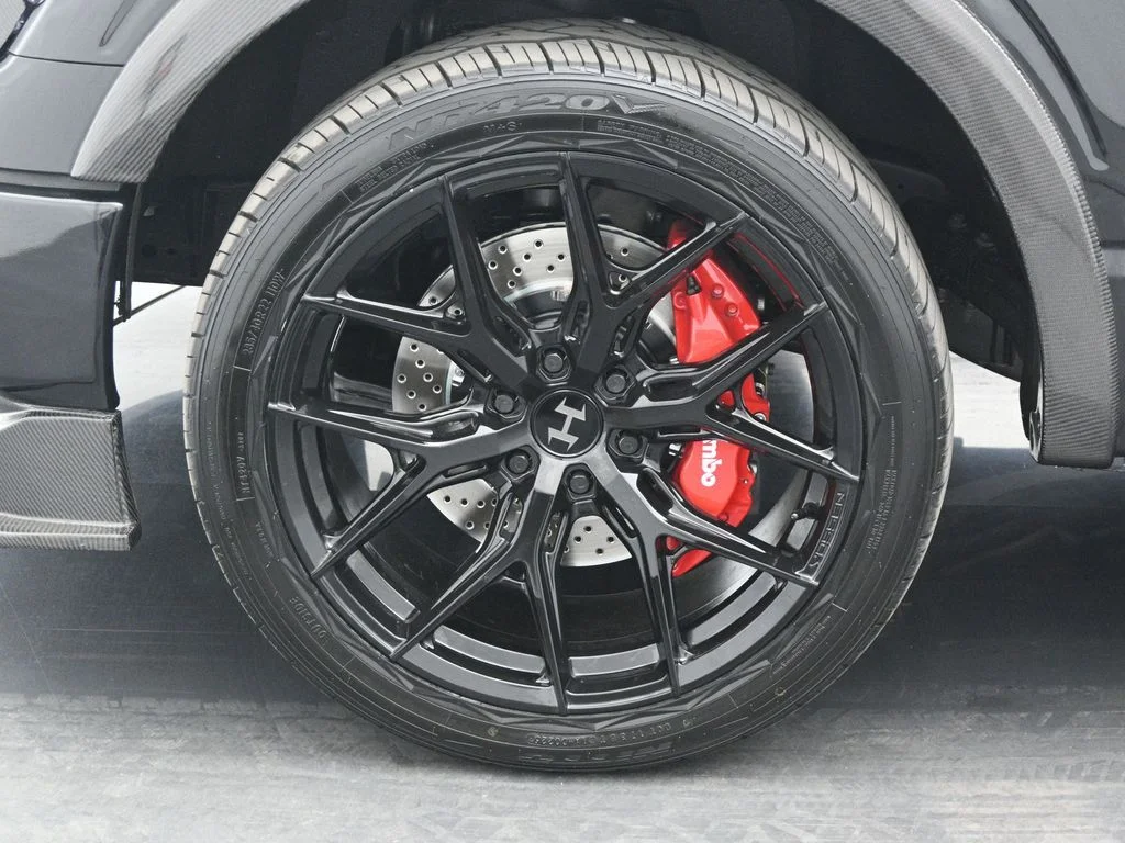New 2025 Black Ford XL image 18