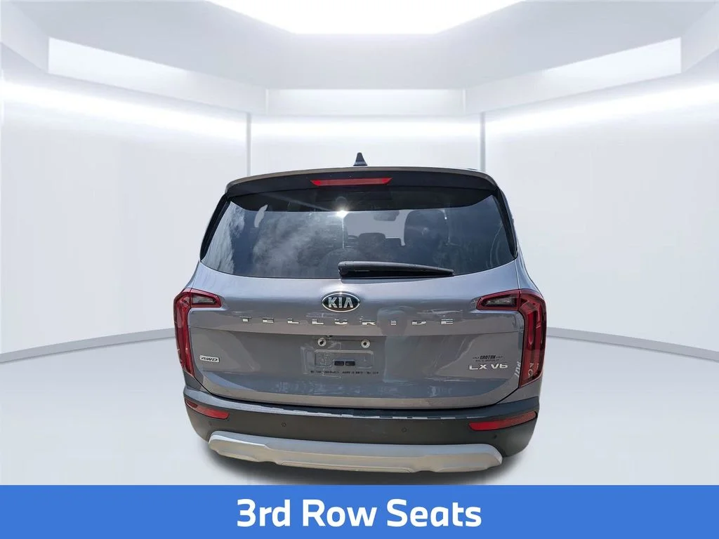 Used 2020 Silver Kia LX image 2