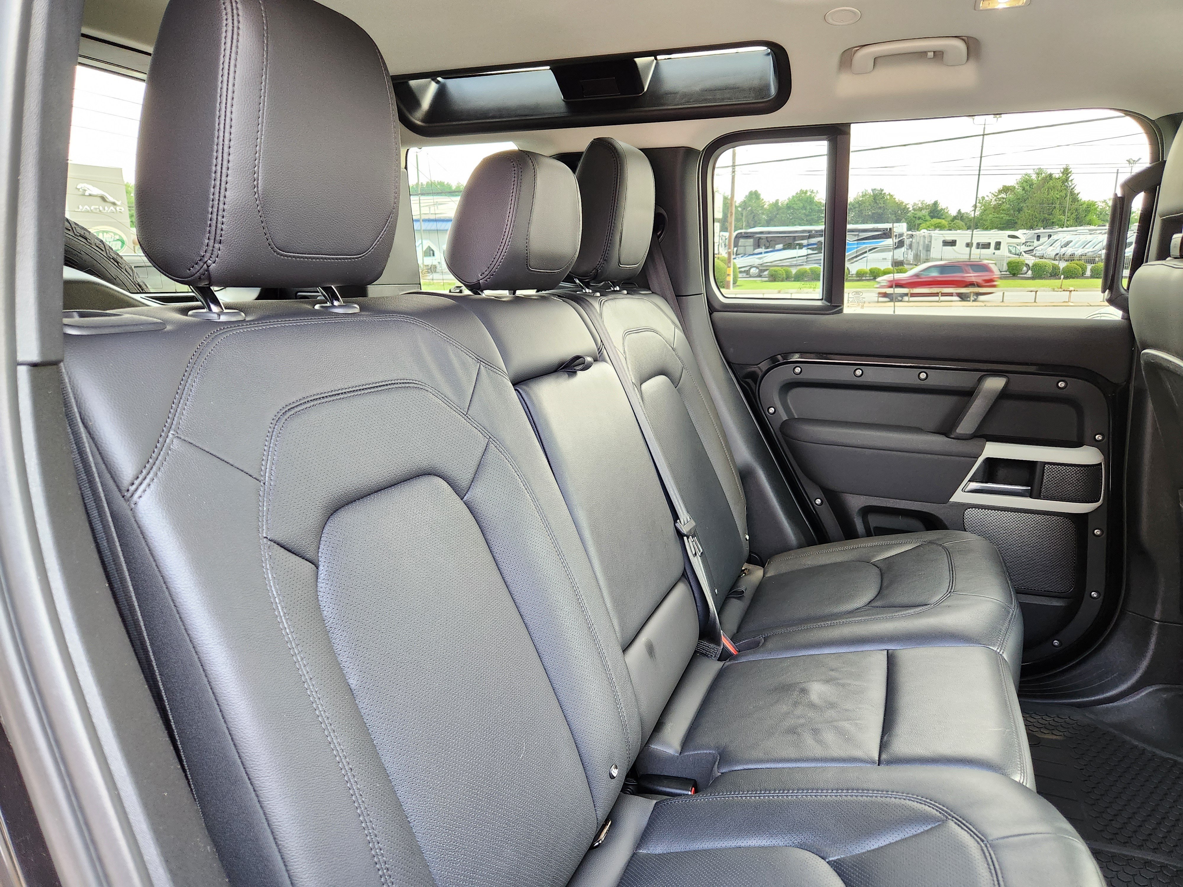 Certified Used 2023 Santorini Black Metallic Land Rover S image 15