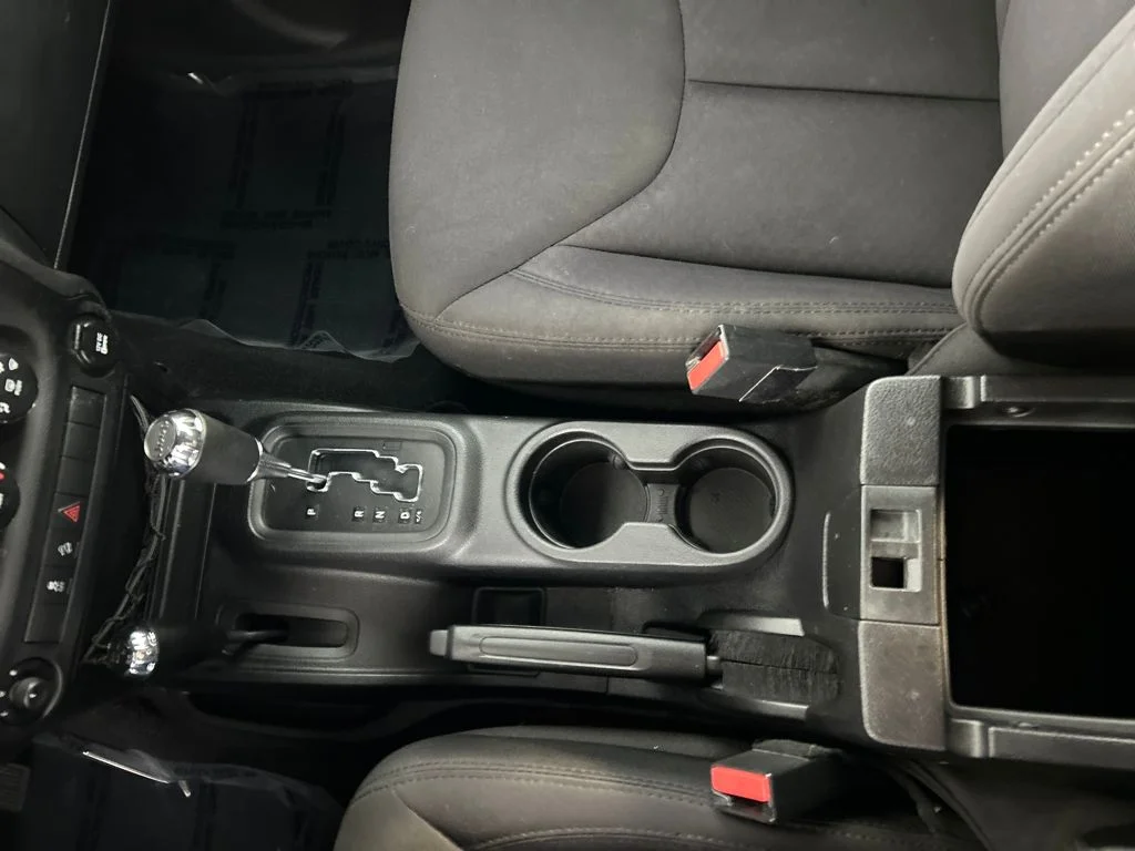 Used 2014 Red Jeep Unlimited Sport image 15