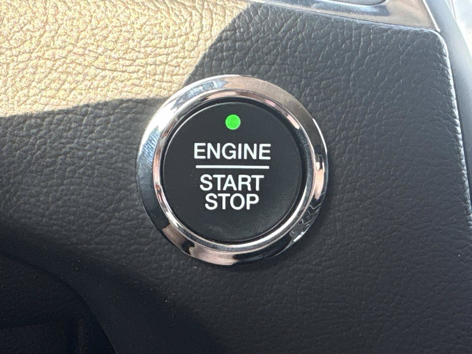 2024 Ford Edge Titanium - Photo 22