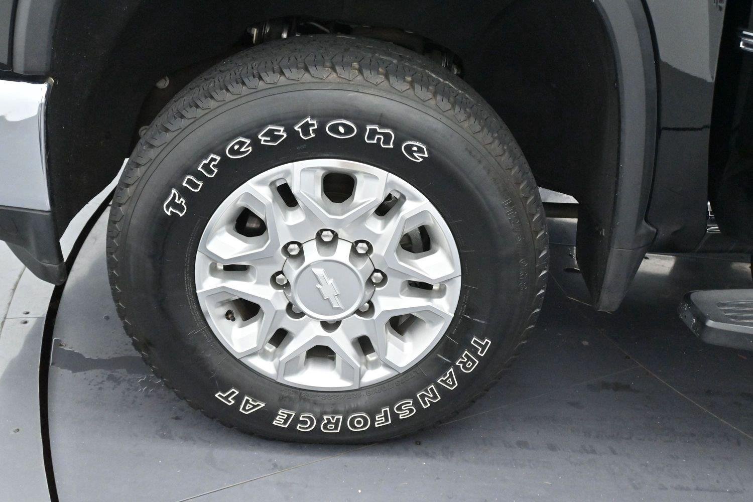 Used 2020 BLACK Chevrolet LT image 35