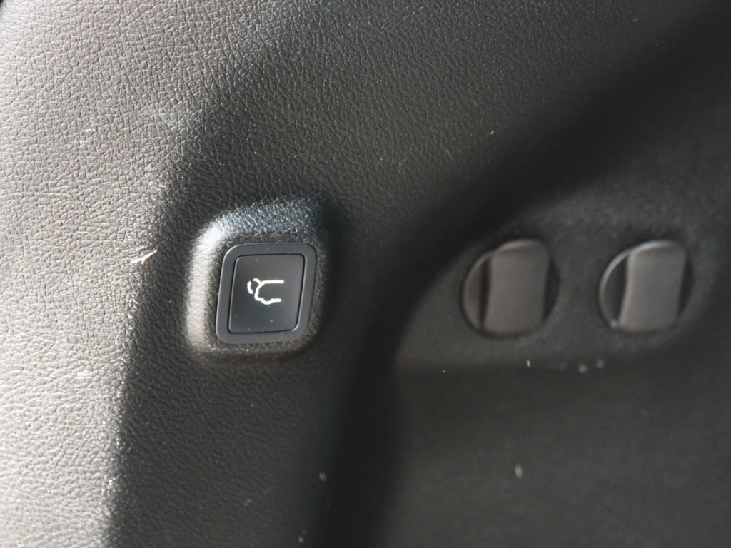 Used 2023 Bright White Clearcoat Jeep Altitude Lux image 26