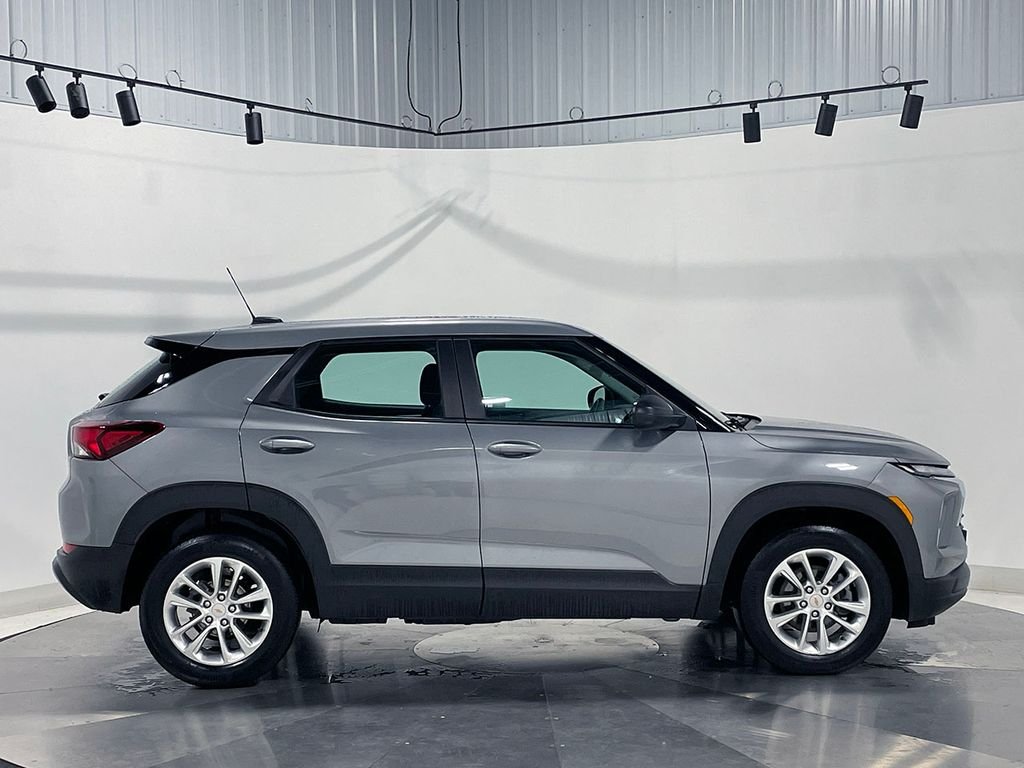 Used 2024 Gray Chevrolet LS image 10