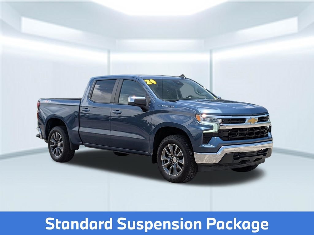 Used 2024 Blue Chevrolet LT image 8