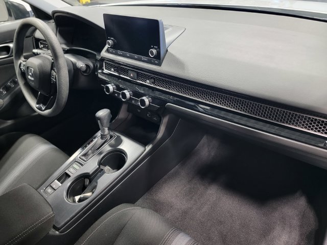 2024 Honda Civic Hatchback LX - Photo 17