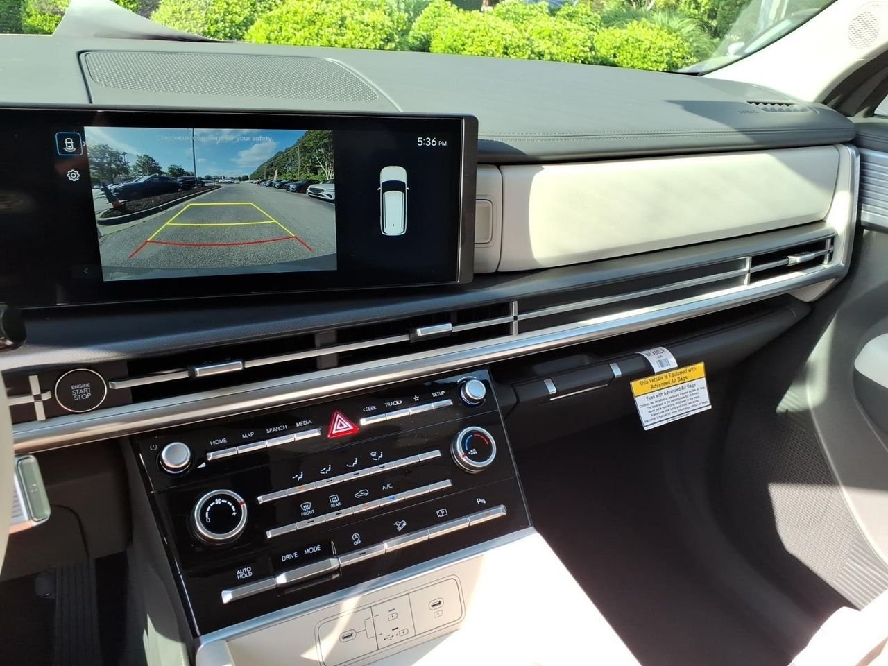 New 2026 Hampton Gray Hyundai SE FWD image 32