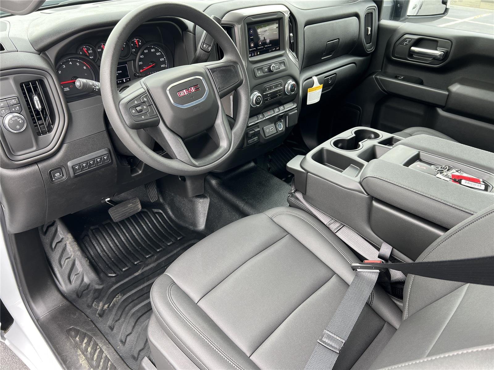 2025 GMC Sierra 2500HD Pro - Photo 18