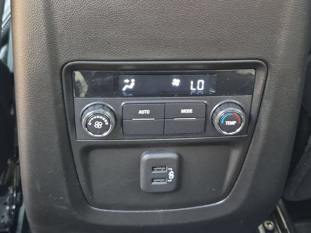 Used 2024 Black Buick Essence image 28