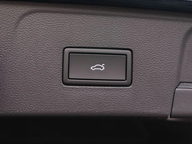 New 2026 Black Volkswagen 2.0T Peak Edition image 36