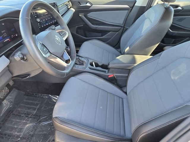 Used 2025 Silver Volkswagen 1.5T SE image 15