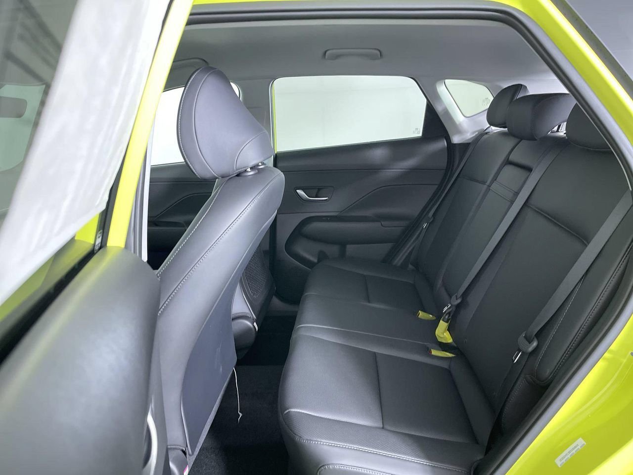 New 2026 Neoteric Yellow Hyundai SEL Premium AWD image 30
