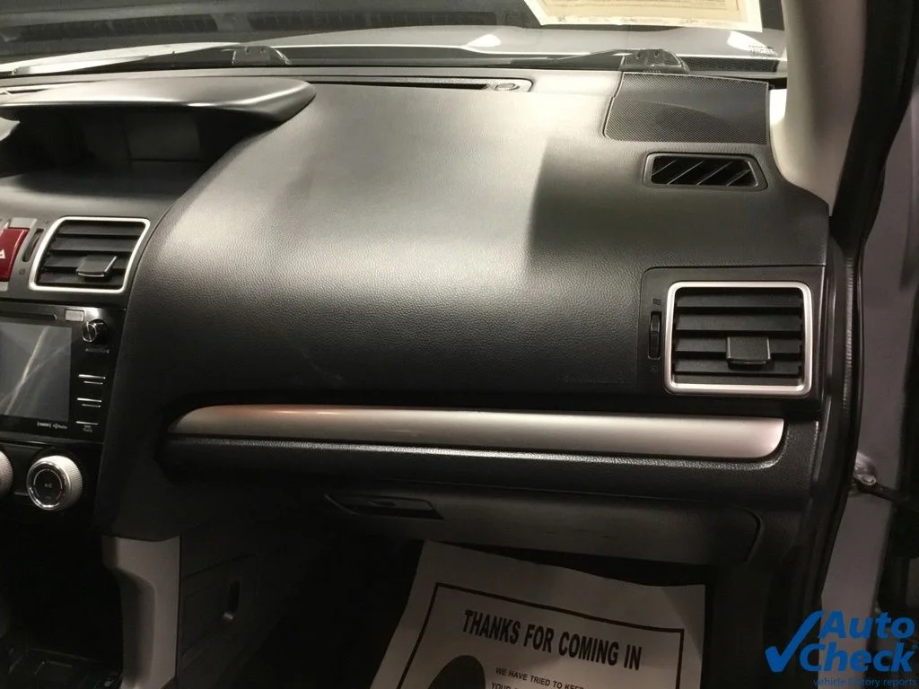 Used 2016 Silver Subaru 2.5i Premium image 37