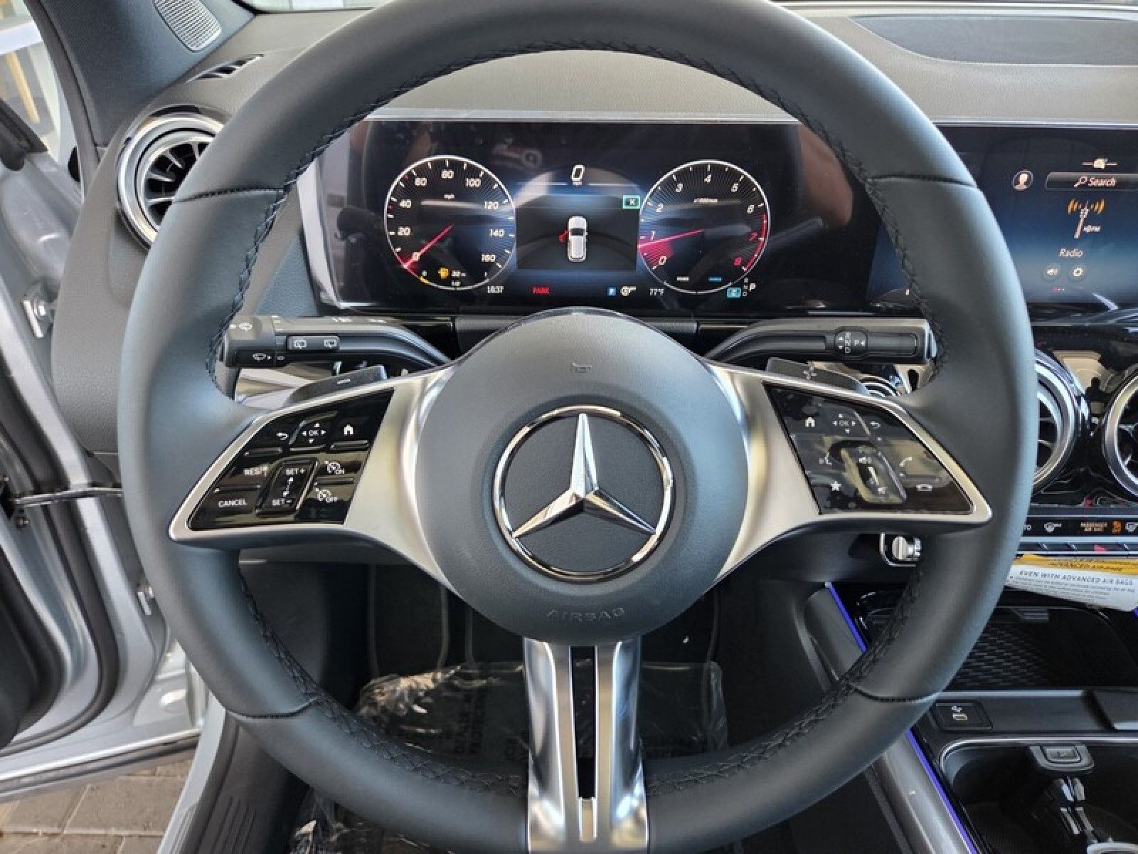 New 2026 Cirrus Silver Metallic Mercedes-Benz GLA 250 SUV image 22