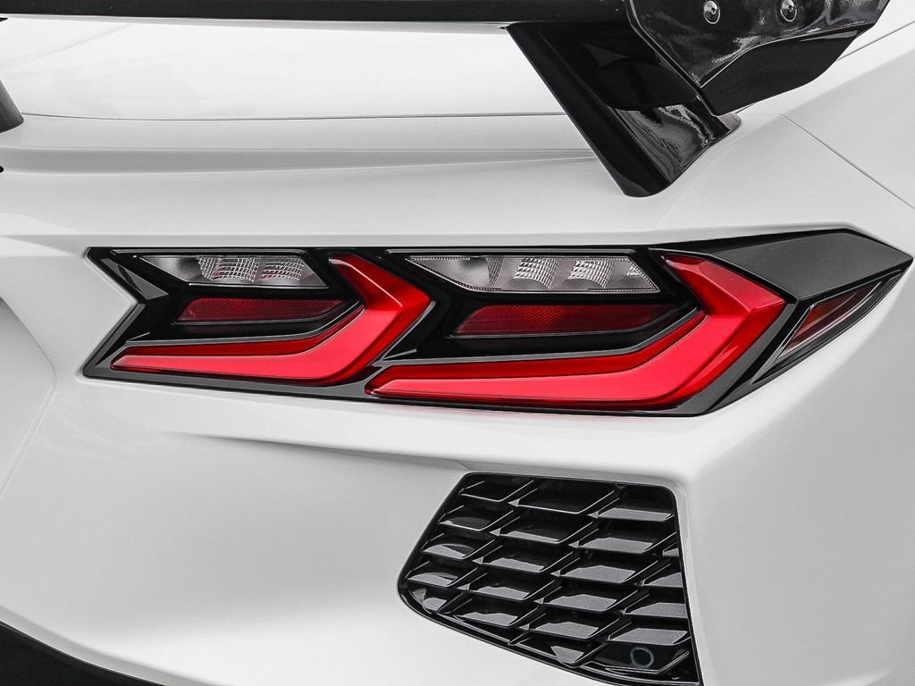 New 2026 Arctic White Chevrolet 2LT image 9