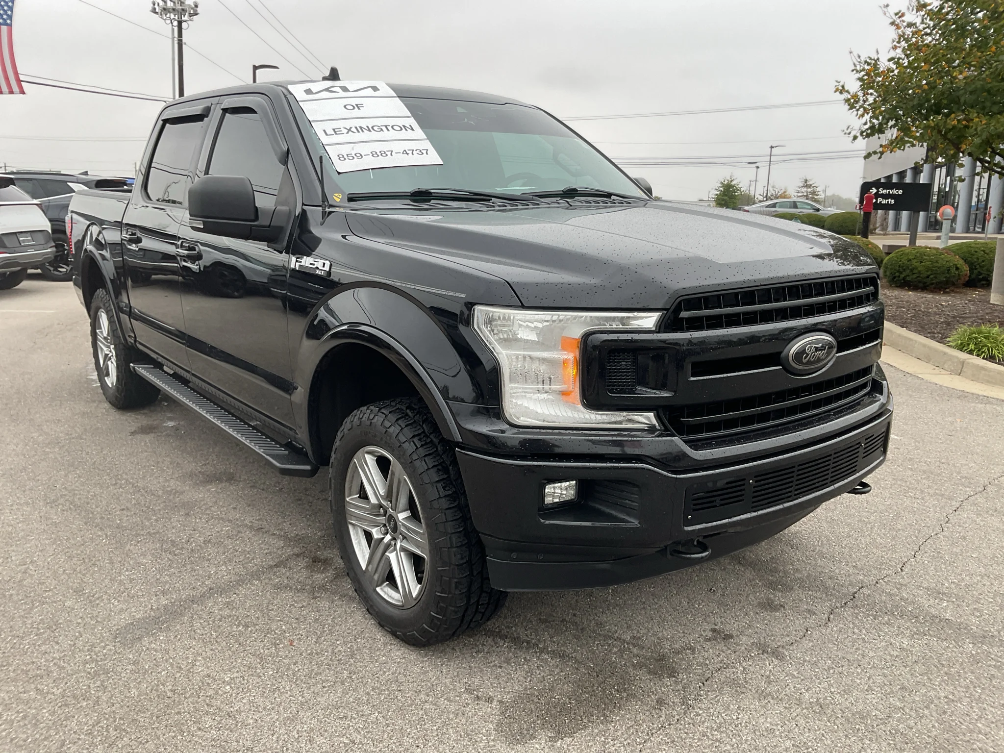 Used 2019 Agate Black Metallic Ford XLT image 2