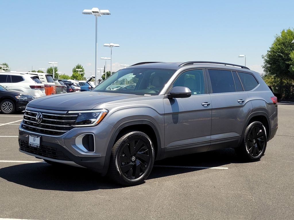 New 2025 Gray Volkswagen 2.0T SE w/Technology image 9
