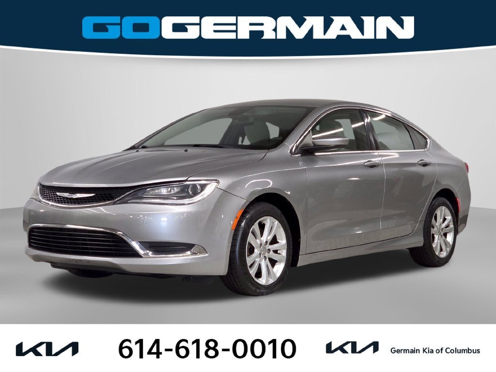 Used 2015 Silver Chrysler Limited image 1