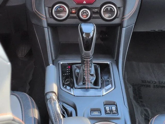 Used 2019 Blue Subaru 2.0i Limited image 19