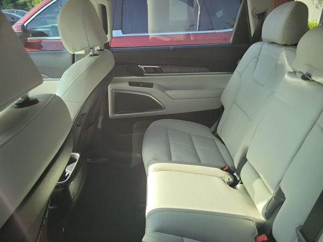 Used 2025 Midnight Kia EX image 9