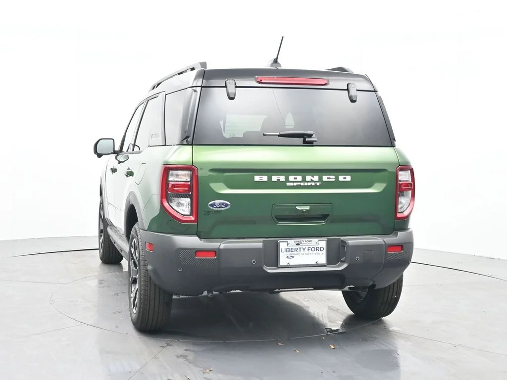 New 2025 Eruption Green Metallic Ford Outer Banks® image 9