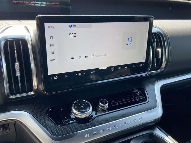 New 2027 Gray Ford Platinum image 21