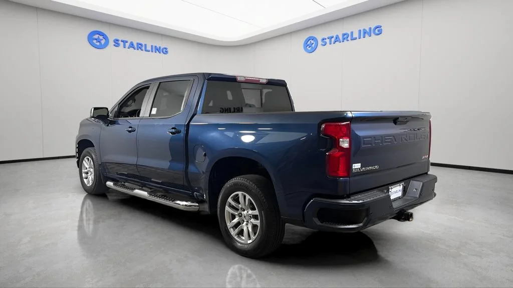 Used 2020 NORTHSKY BLUE METALLIC Chevrolet RST image 6