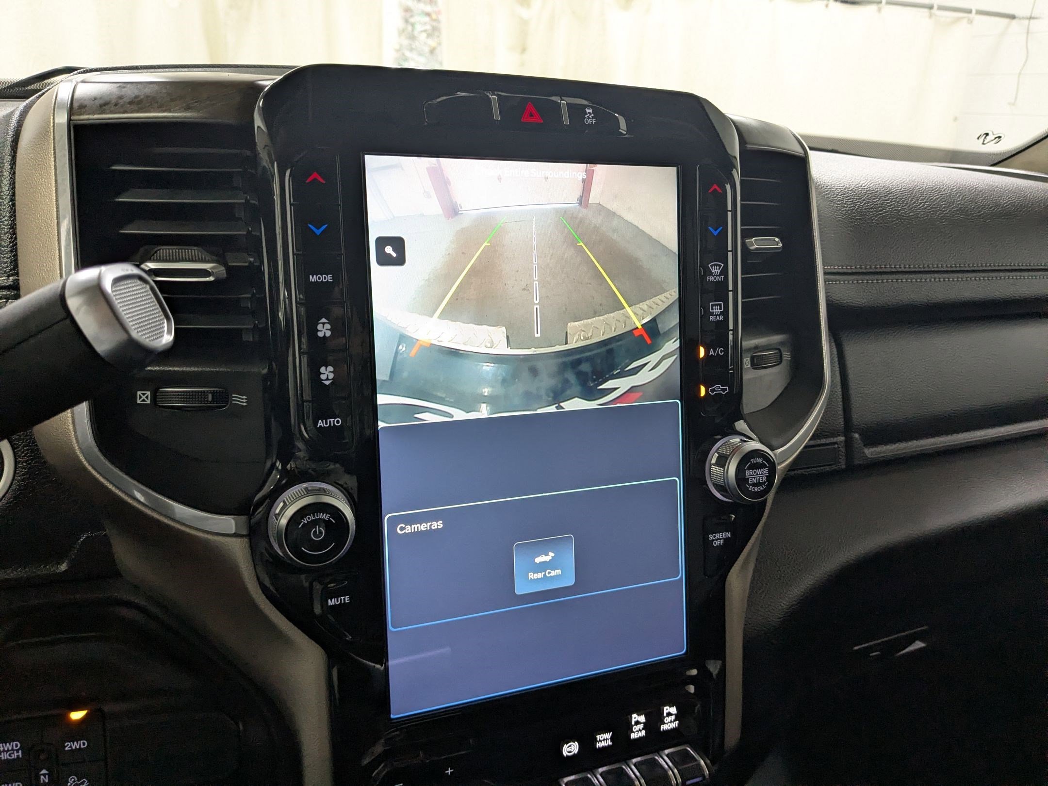 Used 2022 Granite Crystal Metallic Clearcoat Ram Laramie image 15